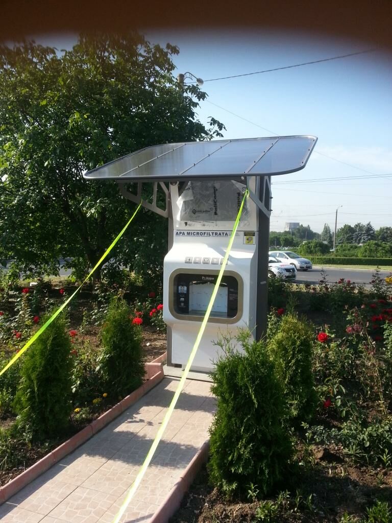 Azienda 9 Azienda svg+xml;charset=utf