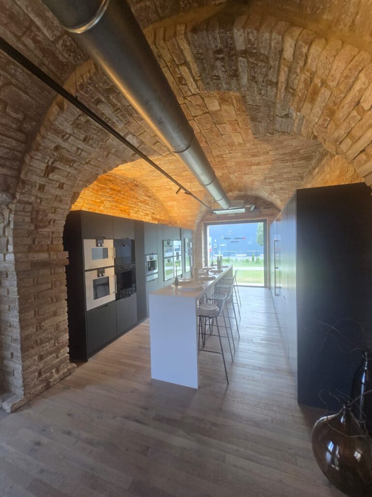 ProAcqua approda nello showroom Modula di Corridonia WhatsApp Image 2026 06 22 at 20.07.39